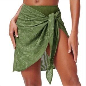 Good American Sarong Skirt Pesto Swirl Green Medium Beach Cover-Up Wrap